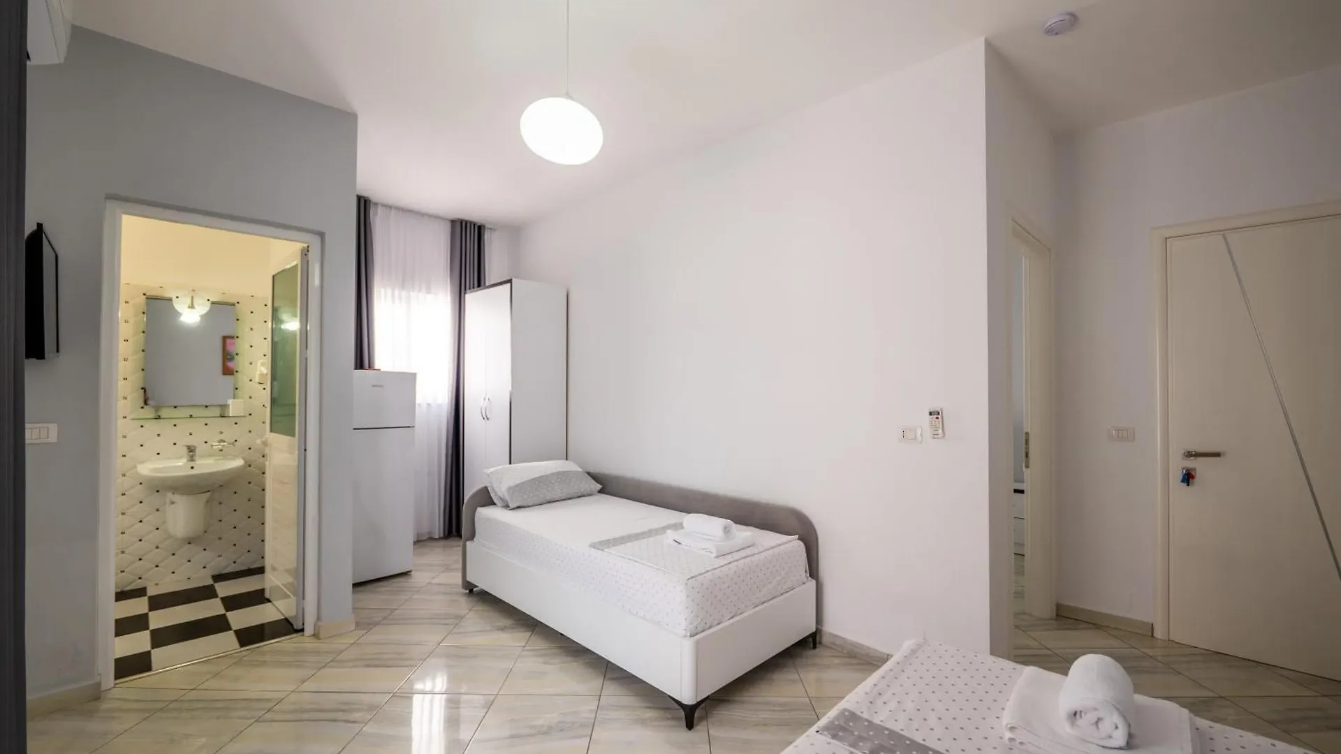 Gasthof Hotel Artur2 Ksamil