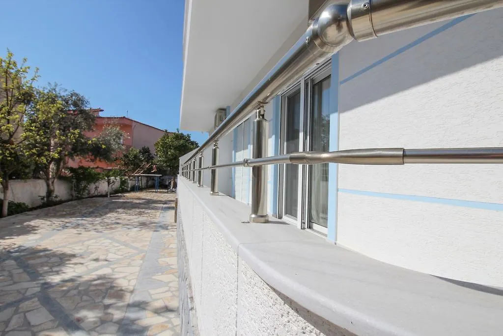 Hotel Artur2 Ksamil