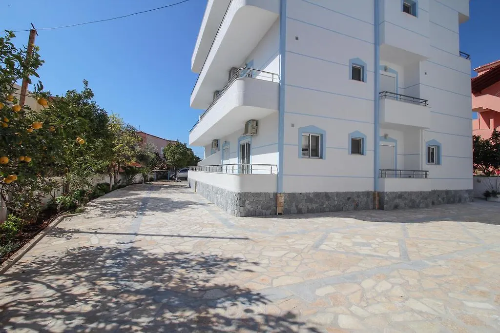 Hotel Artur2 Ksamil 3*,